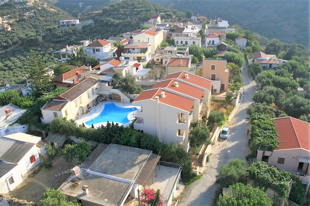 Orestis Hotel Sea View Apartments Stalos Exterior photo