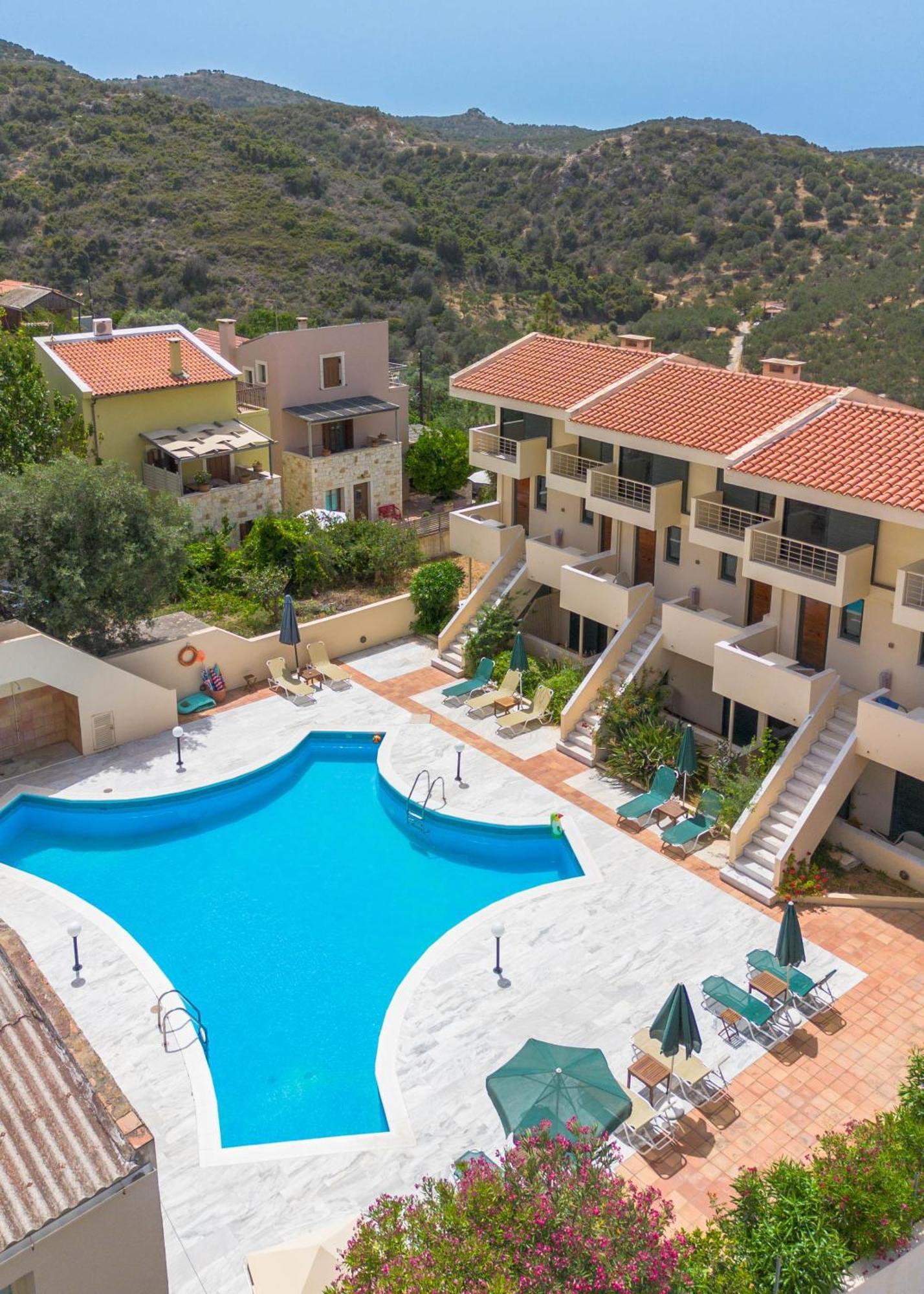 Orestis Hotel Sea View Apartments Stalos Exterior photo
